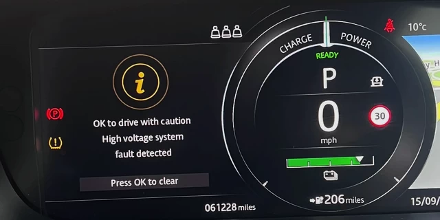 Jaguar I-Pace EV400 ошибки U3001-00 P1B48-00