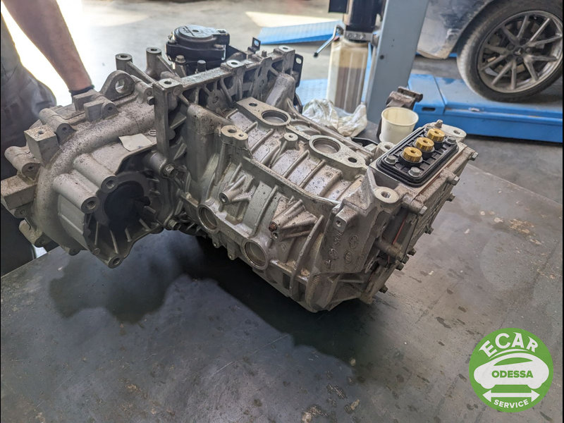 Замена подшипников двигателя и редуктора Kia Niro