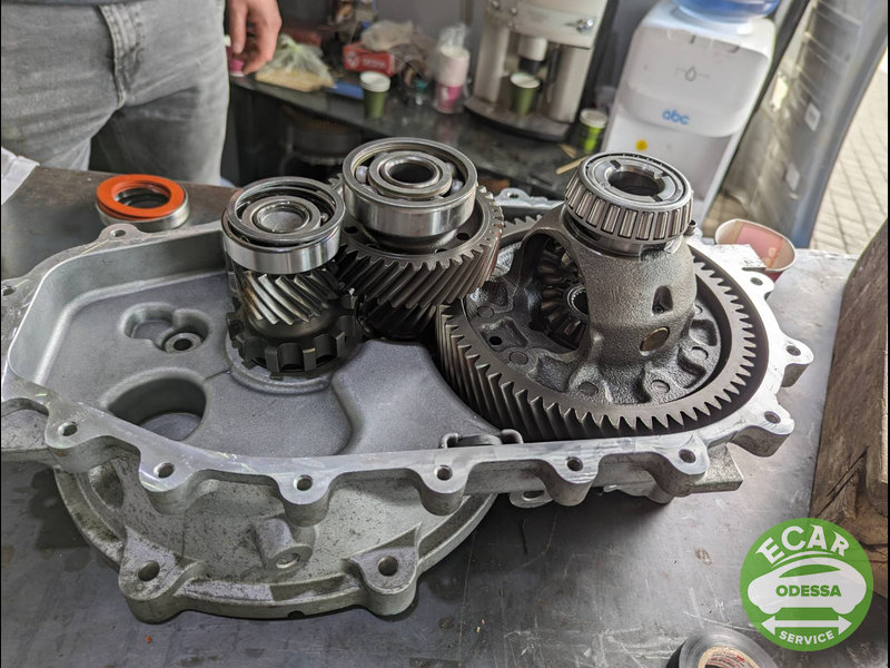 Замена подшипников двигателя и редуктора Kia Niro