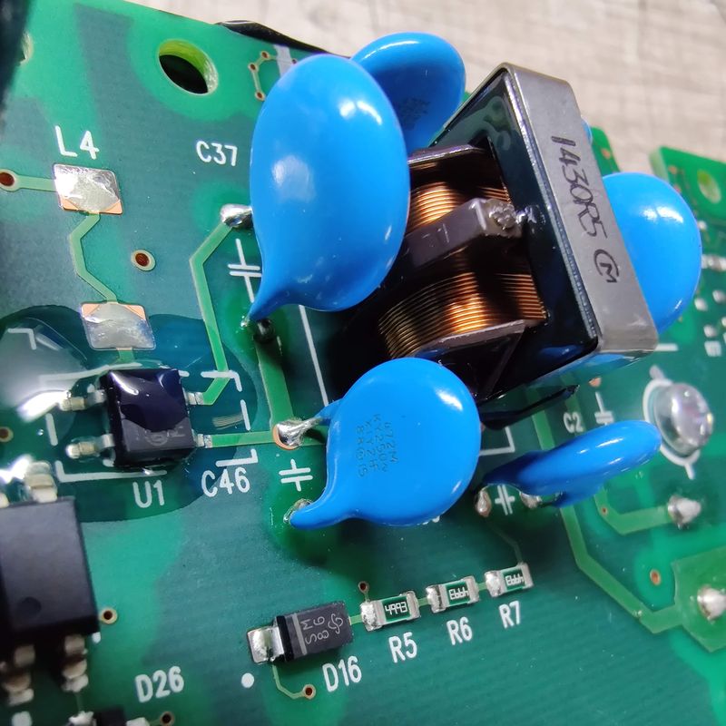 Адаптация зарядного кабеля Mitsubishi PHEV YAZAKI 9482A347 на 230В